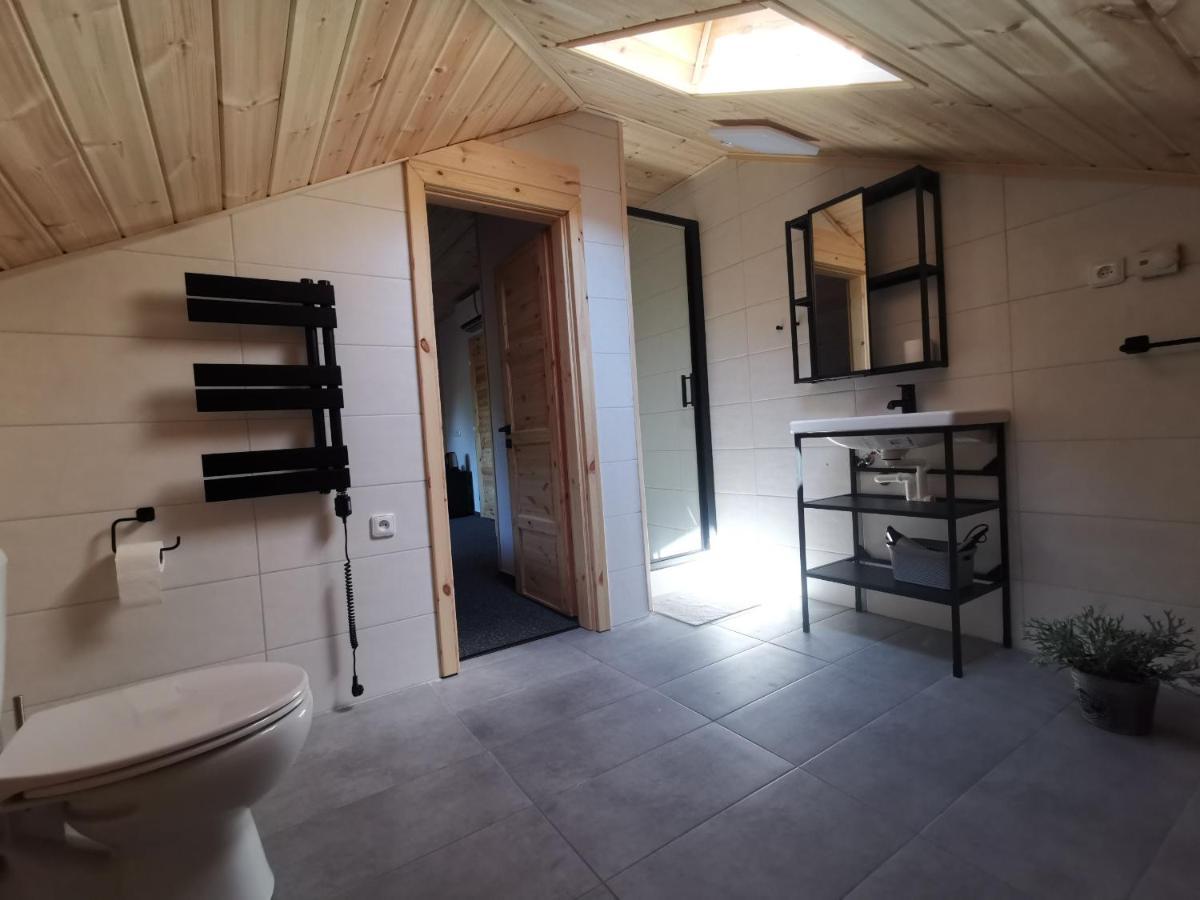 Wellness Pension Koliba Komorní Lhotka Esterno foto