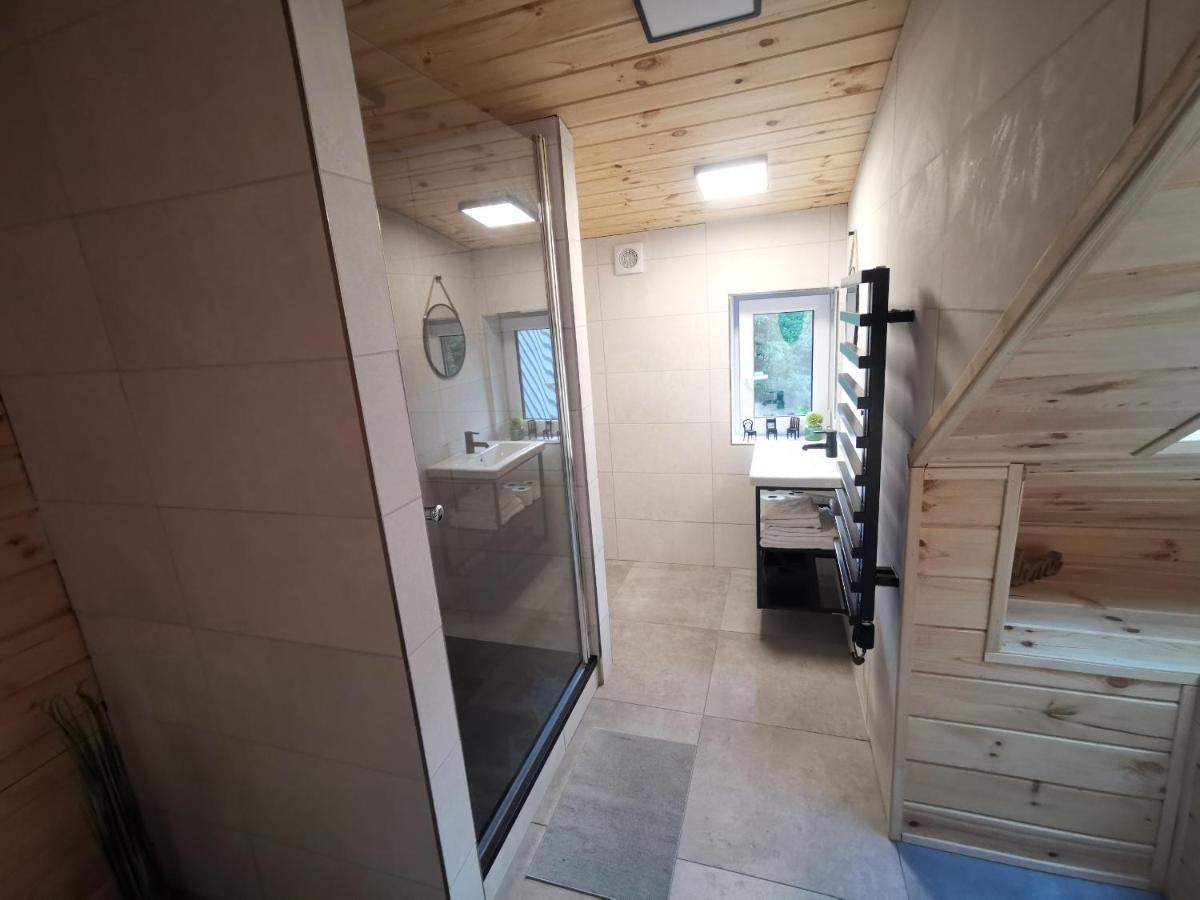 Wellness Pension Koliba Komorní Lhotka Esterno foto