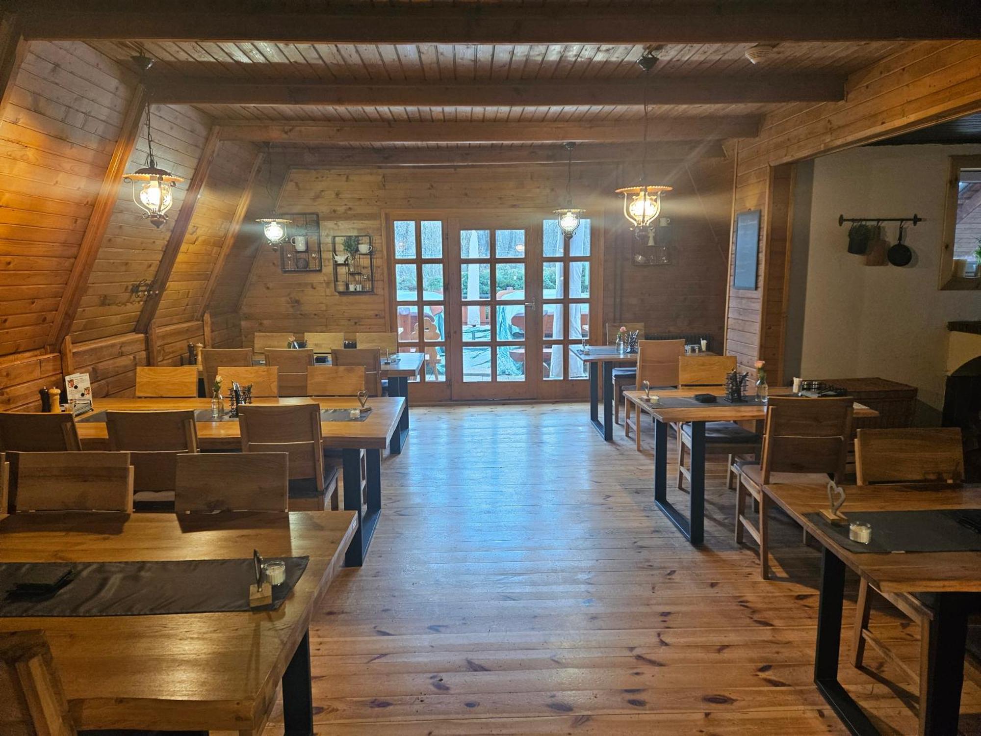 Hotel Pension Koliba Komorní Lhotka Esterno foto