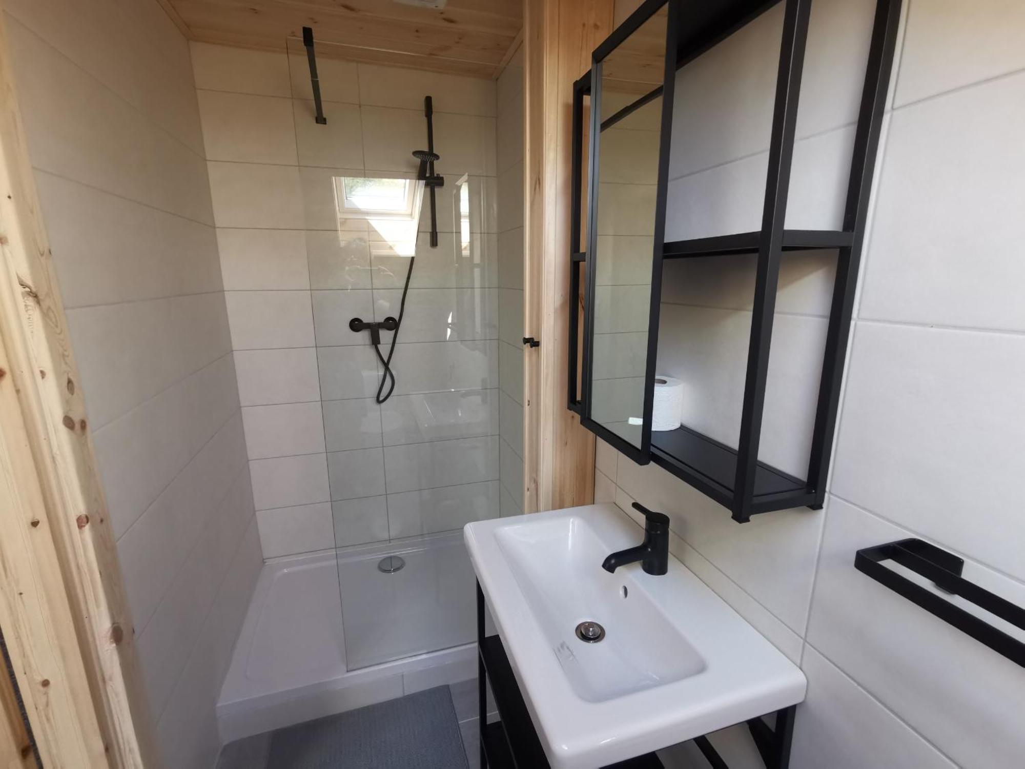 Wellness Pension Koliba Komorní Lhotka Esterno foto