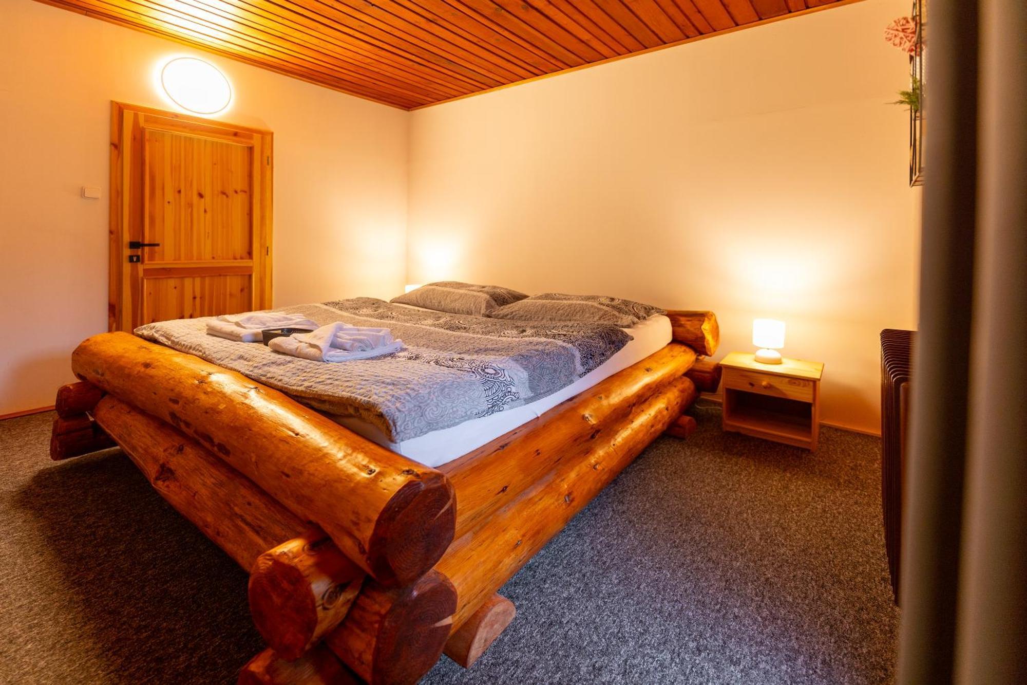 Wellness Pension Koliba Komorní Lhotka Camera foto