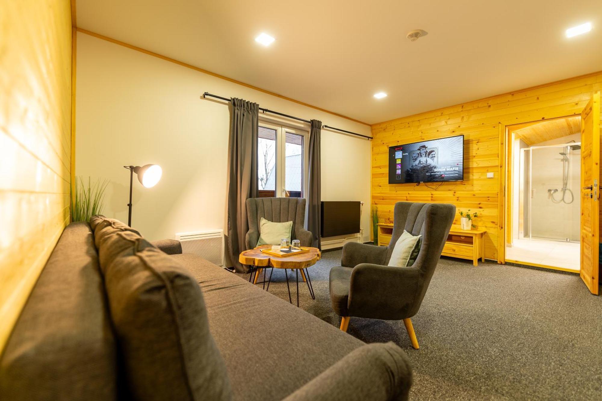 Wellness Pension Koliba Komorní Lhotka Esterno foto