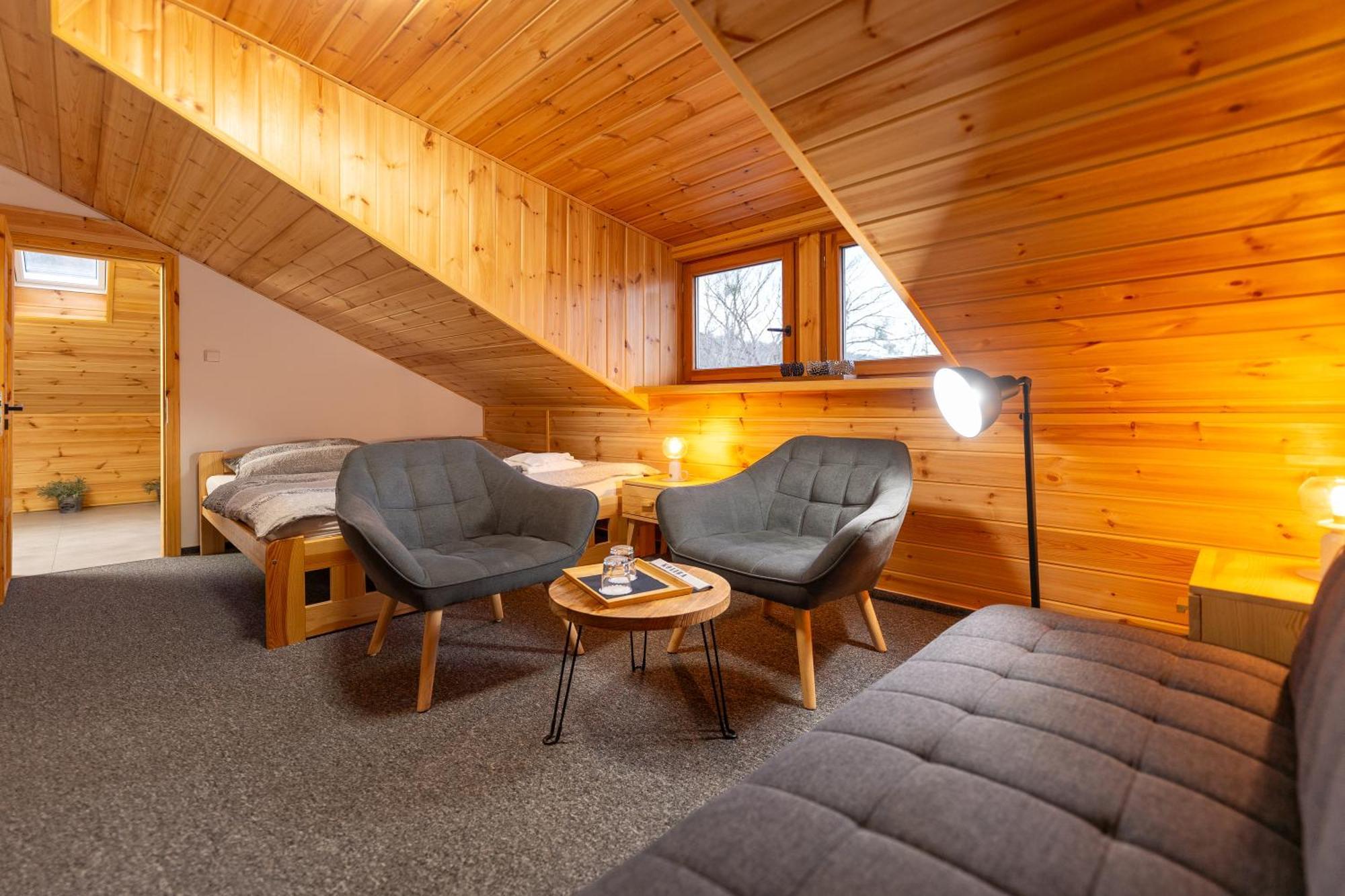 Wellness Pension Koliba Komorní Lhotka Esterno foto